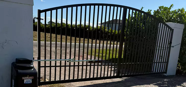Driveway Fence Repair Simpsonville